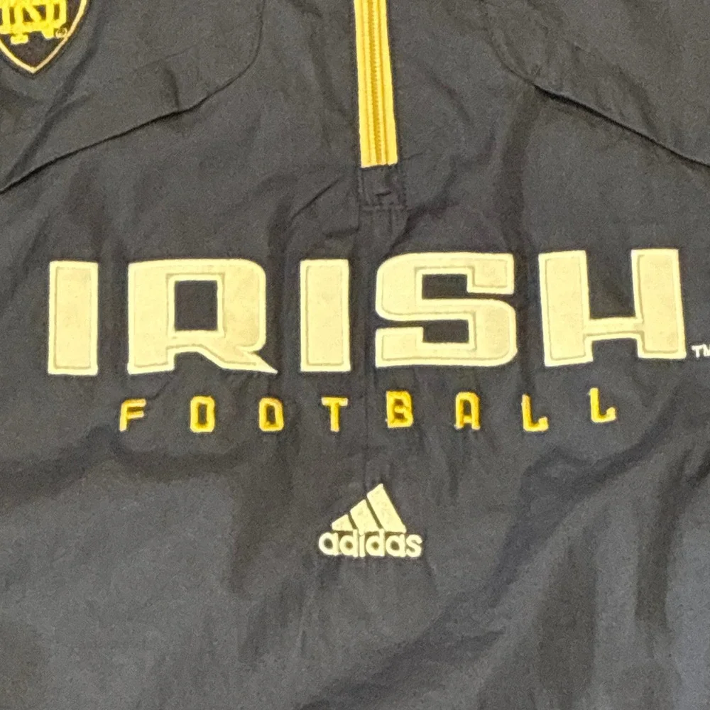 Adidas Notre Dame Irish Football Pullover Windbreaker Jacket Youth XL Adult S